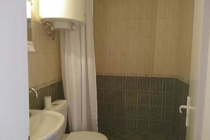 Two-room apartment with balcony in Poduyane, Sofia
