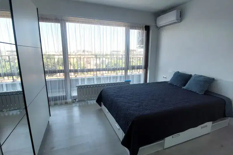 One-room apartment in Razsadnika with balcony and elevator