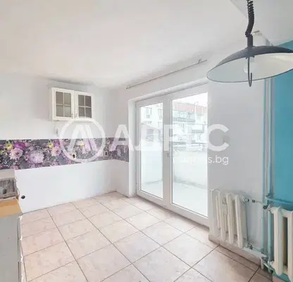 Photo 2 — Three-room apartment in Razsadnika with two terraces