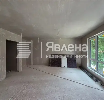 Снимка 3 — Просторен 4-стаен апартамент в Разсадника с две тераси