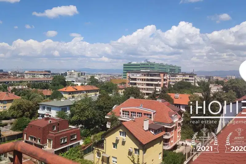2-room apartment with panoramic terrace in Reduta, Sofia