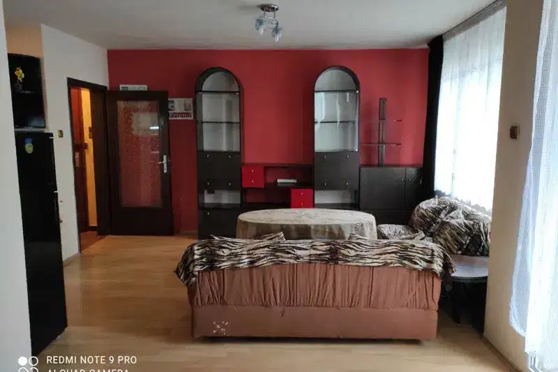 3-bedroom apartment in Sofiya, Reduta