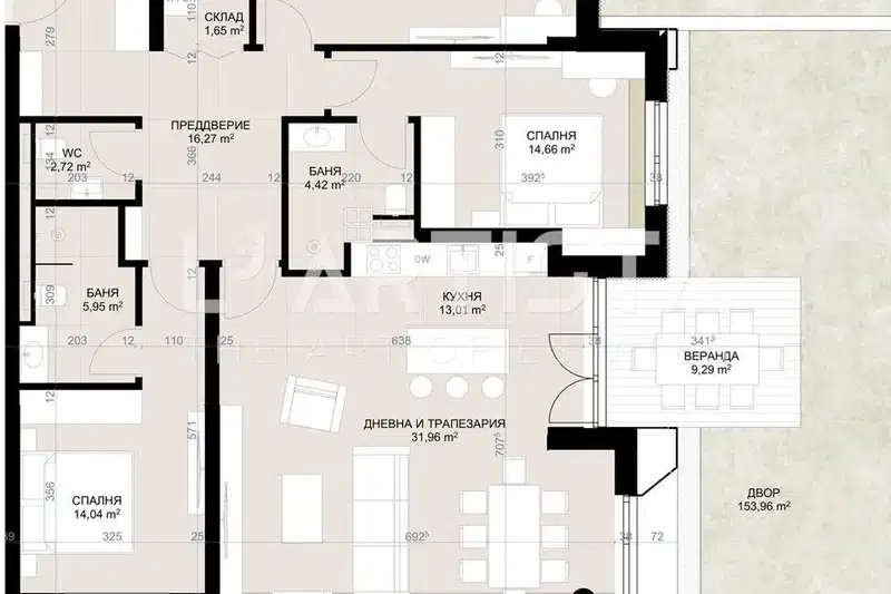 Spacious 4-room apartment with private yard in Simeonovo