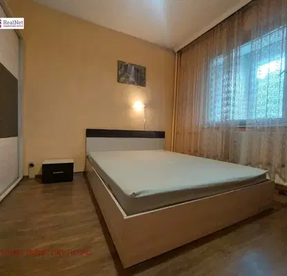 Photo 5 — Two-room apartment in Slatina with glazed loggia