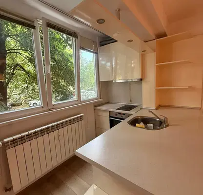 Photo 2 — Two-room apartment in Slatina with east aspect