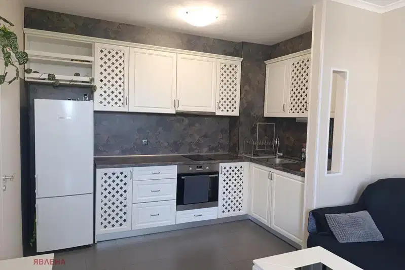 Two-room apartment in Slatina near metro station