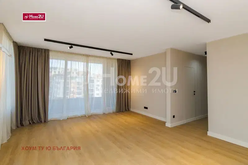 Four-room apartment with south aspect in Slavia, Sofia