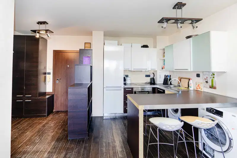 Two-room apartment in Studentski Grad with glazed terrace