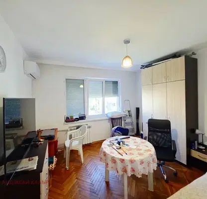 Photo 4 — 3-bedroom apartment in Sofiya, Strelbishte