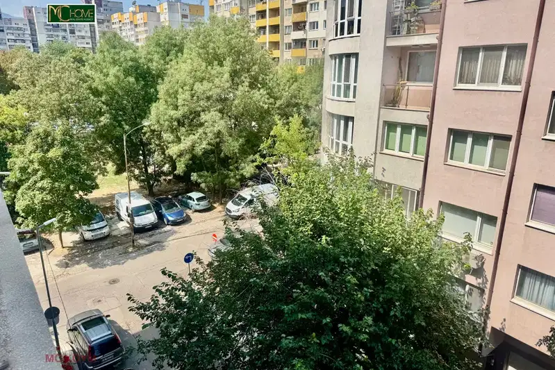 Three-room apartment with two terraces in Strelbishte, Sofia
