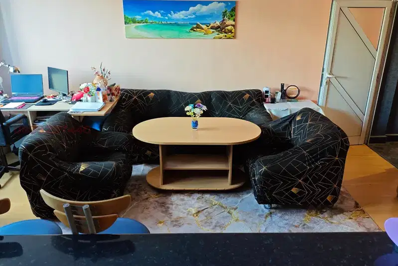 3-bedroom apartment in Sofiya, Strelbishte