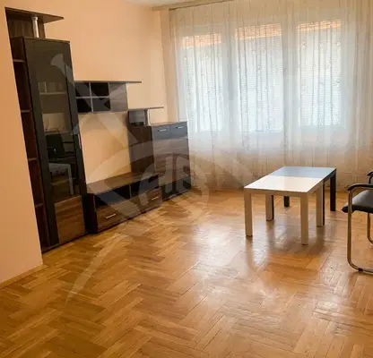 Снимка 3 — Тристаен апартамент с балкон в Стрелбище, София