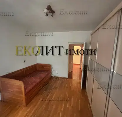 Photo 4 — Three-room apartment with two terraces in Strelbishte, Sofia