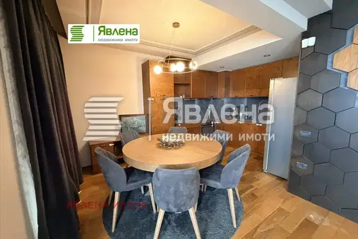 Spacious 4-room maisonette with terraces in Strelbishte, Sofia
