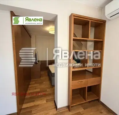 Снимка 2 — Просторен 4-стаен мезонет с тераси в Стрелбище, София