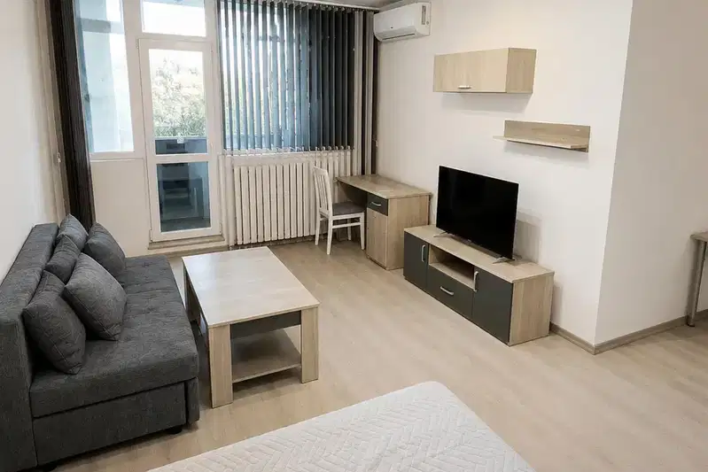 Spacious one-room apartment in Studentski Grad with terrace