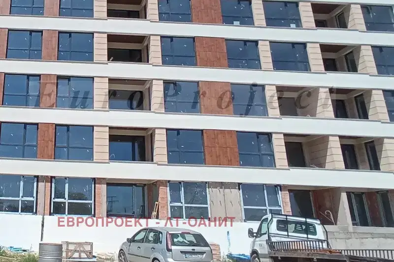 Two-room apartment in Studentski Grad with balcony and parking