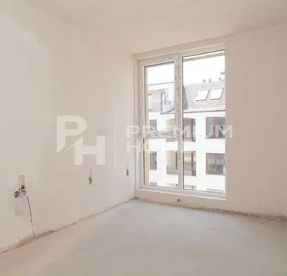 Photo 5 — Three-room apartment in Studentski Grad with included basement