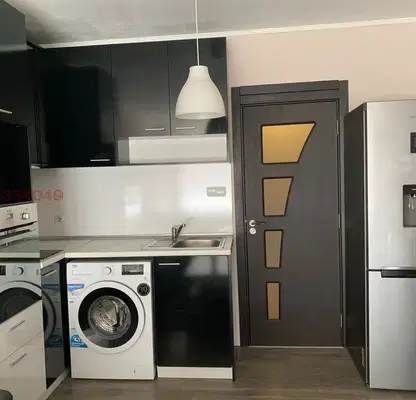 Photo 3 — Bright one-room apartment in Studentski Grad with elevator