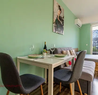 Photo 5 — Furnished one-room apartment in Studentski Grad with parking space