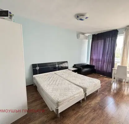 Photo 3 — One-room apartment with terrace in Studentski Grad, Sofia