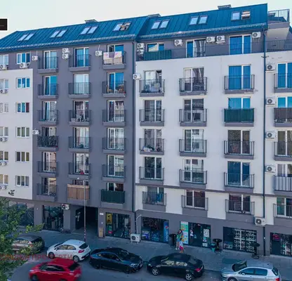 Photo 2 — Luxury one-room apartment in Studentski Grad with parking