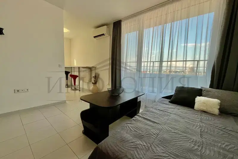 One-room apartment with terrace in Studentski Grad, Sofia