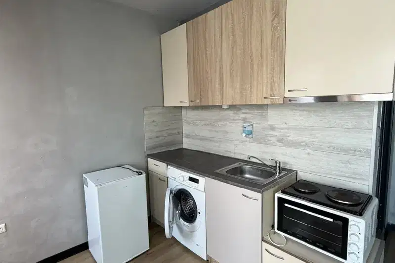 One-room apartment with terrace in Studentski Grad, Sofia