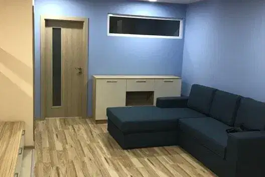 Двустаен апартамент с южно изложение в Студентски град, София