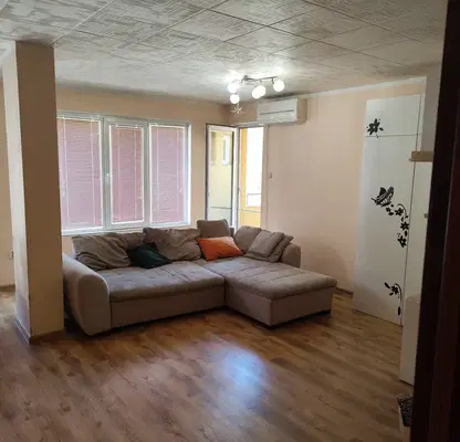 Photo 2 — Spacious 3-room apartment in Studentski Grad with two terraces
