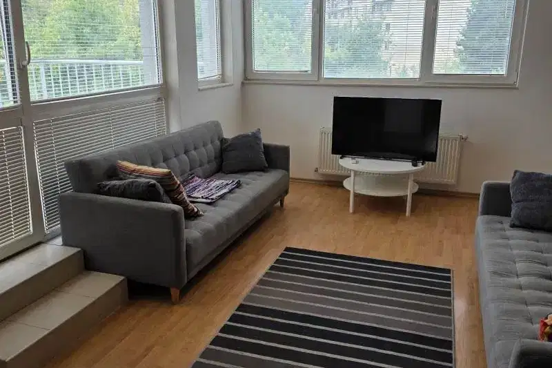 3-bedroom apartment in Sofiya, Studentski Grad