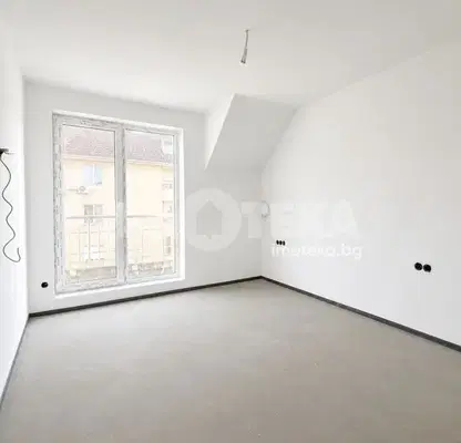 Photo 2 — Three-room penthouse with terrace in Sukha reka, Sofia