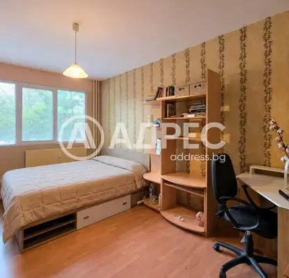 Photo 3 — Three-room apartment with balconies in Suhata reka, Sofia