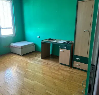 Снимка 3 — Просторен 3-стаен апартамент в Сухата река с две тераси