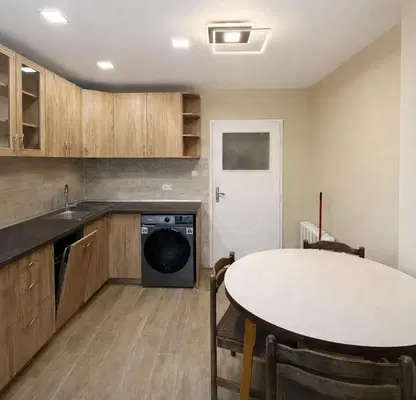Photo 2 — Three-room apartment with East/West aspect in Suhata reka, Sofia