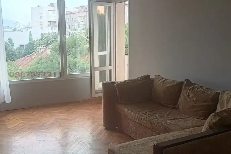 4-bedroom apartment in Sofiya, Sveta Troica