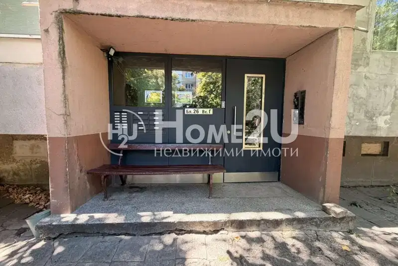 Two-room apartment in Svoboda with terrace near Severen Park