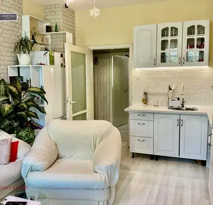 Photo 4 — Three-room apartment with 3 separate rooms in Svoboda, Sofia