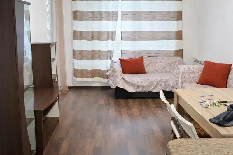 2-bedroom apartment in Sofiya, Tolstoi