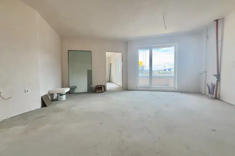 Two-room apartment with balcony in Vitosha district, Sofia