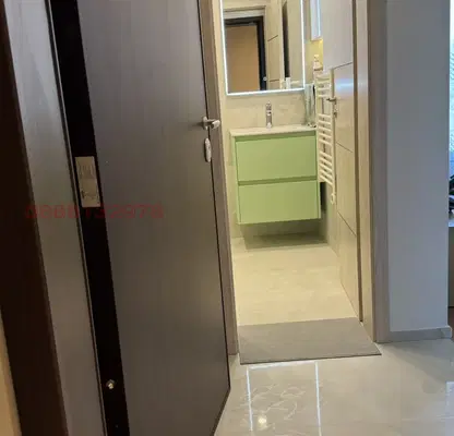 Снимка 5 — Едностаен апартамент 32 кв.м. във Витоша с балкон