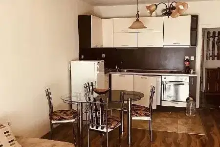 Двустаен апартамент с функционално разпределение в кв. Витоша, София