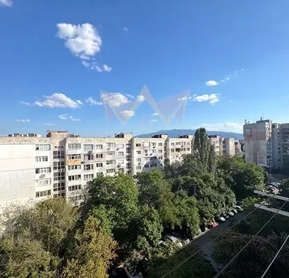 Снимка 3 — Тристаен апартамент 72 кв.м. във Връбница 2 с две тераси