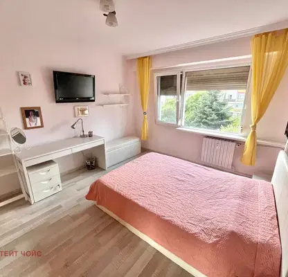 Photo 4 — Spacious 4-room apartment with 3 bedrooms in Vrabnitsa 2