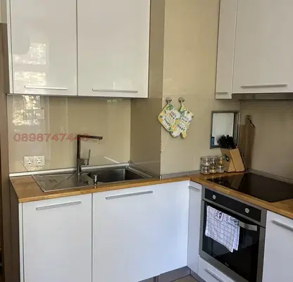Photo 5 — Three-room apartment with 2 balconies in Yavorov, Sofia