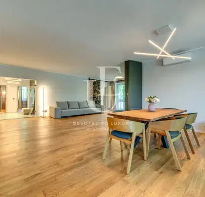 Photo 3 — Four-room apartment in Yavorov with large living room