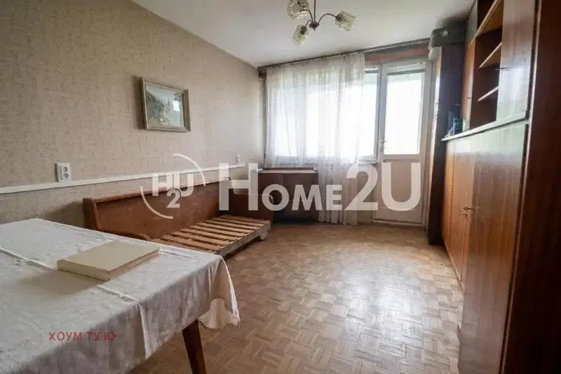 Two-room apartment in Zapaden Park with terrace