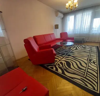 Снимка 4 — Просторна 1-стаен апартамент в Зона Б-18, София с тераса