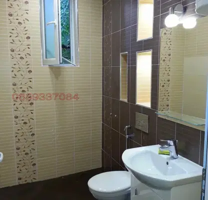 Photo 4 — Three-room apartment in Zona B-18 with parking space and balcony