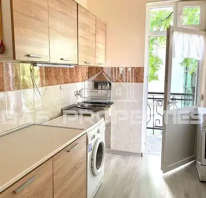 Photo 4 — Three-room apartment with parking space in Zona B-18, Sofia